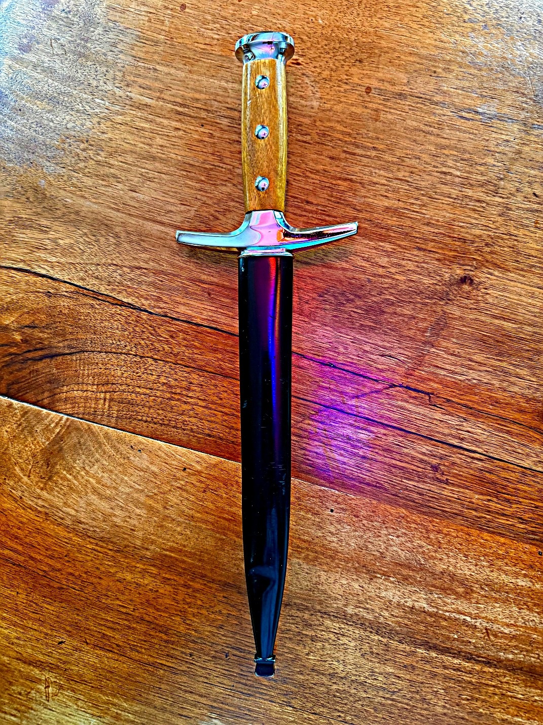 Elsener Schwyz Victorinox <br> Verkaufspreis CHF 80.- Elsener Schwyz Victorinox <br> Verkaufspreis CHF 80.-